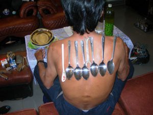 người hút sắt như nam châm